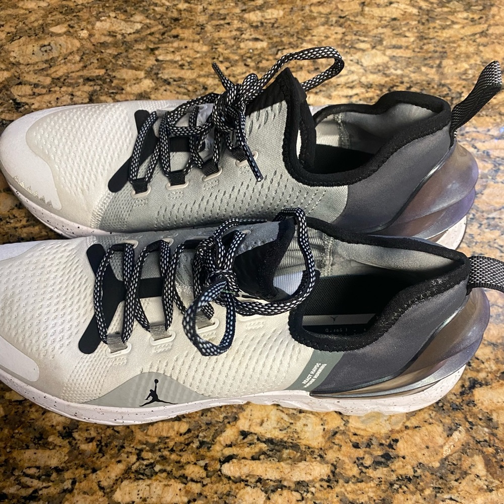 Air Jordan Runner